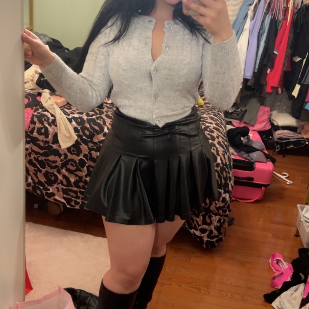 Black Pleated leather Skirt